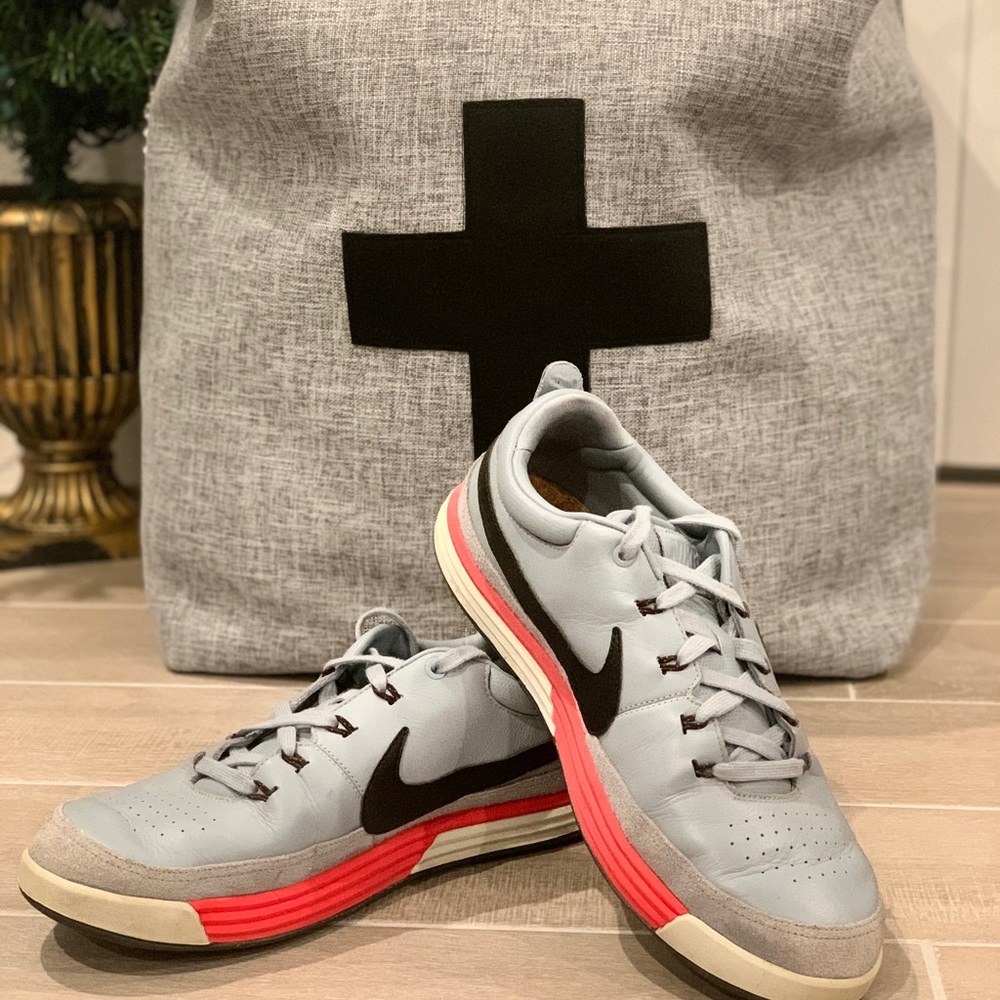 Nike hybrid golf shoes